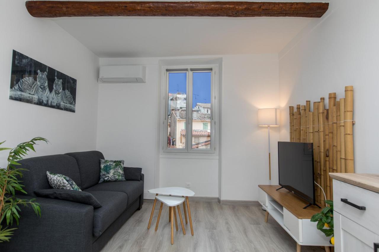 Appartamento Le Forville : 400m Palais, Calme, Clim